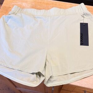 Mono B Women's Light Tan Athletic Shorts